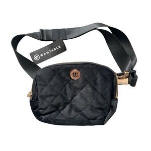 NWT Wantable Black Velvet Quilted Belt Bag